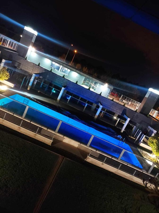 Espectacular Apartamento Con Piscina Y Garaje 马德里 外观 照片